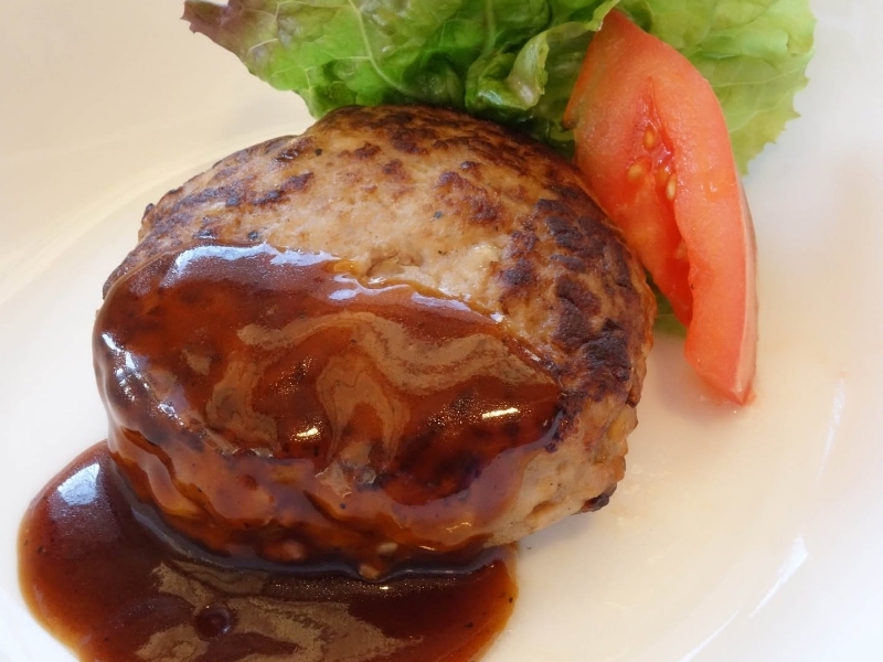 道の駅あぐり窪川　自社加工品「ハンバーグ」